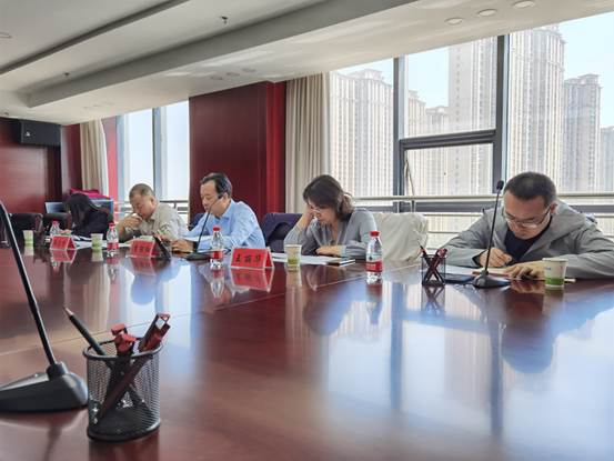 甘肅藥業(yè)集團監(jiān)事會主席李繼紅一行蒞臨隴神戎發(fā)調(diào)研工作